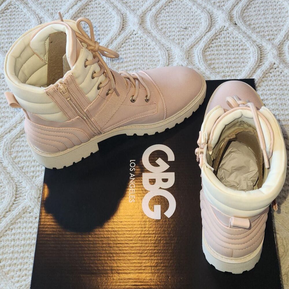 GBG Los Angeles Baby Pink Sheelah Lug Sole Lace-up Hiker Bootie Size 8 - Picture 3 of 6